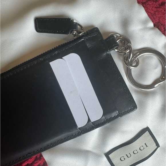 Gucci Web Card Case Zipper Wallet/ Key chain in Black. - Picture 4 of 6